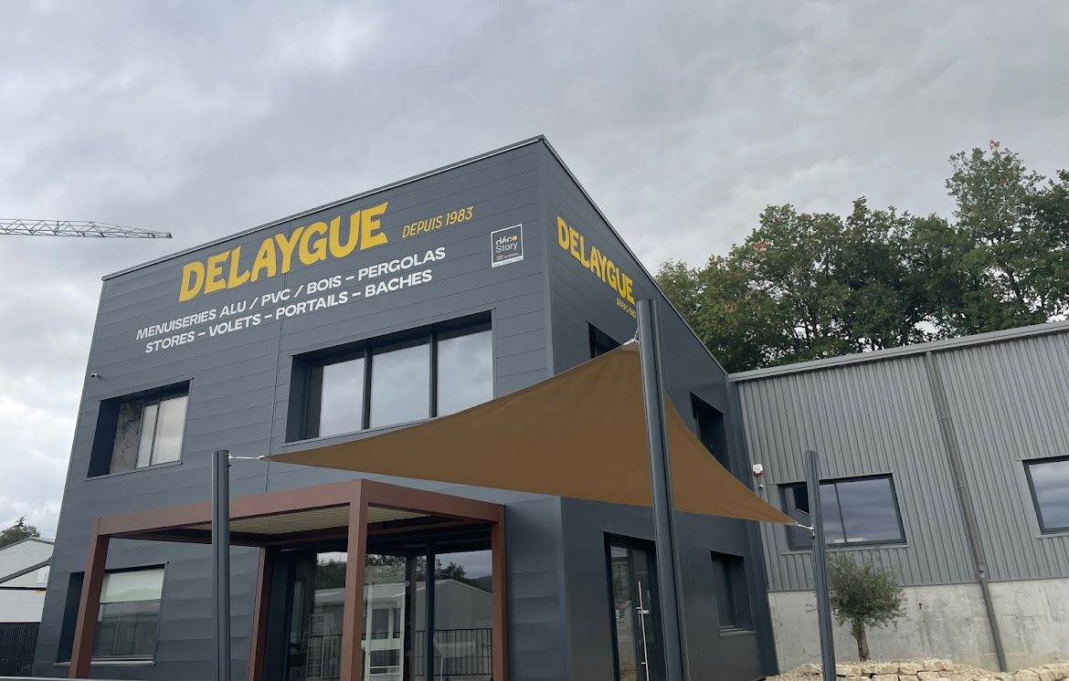 Présentation de Delaygue, entreprise de menuiseries, stores, bâches en Drôme et en Ardèche